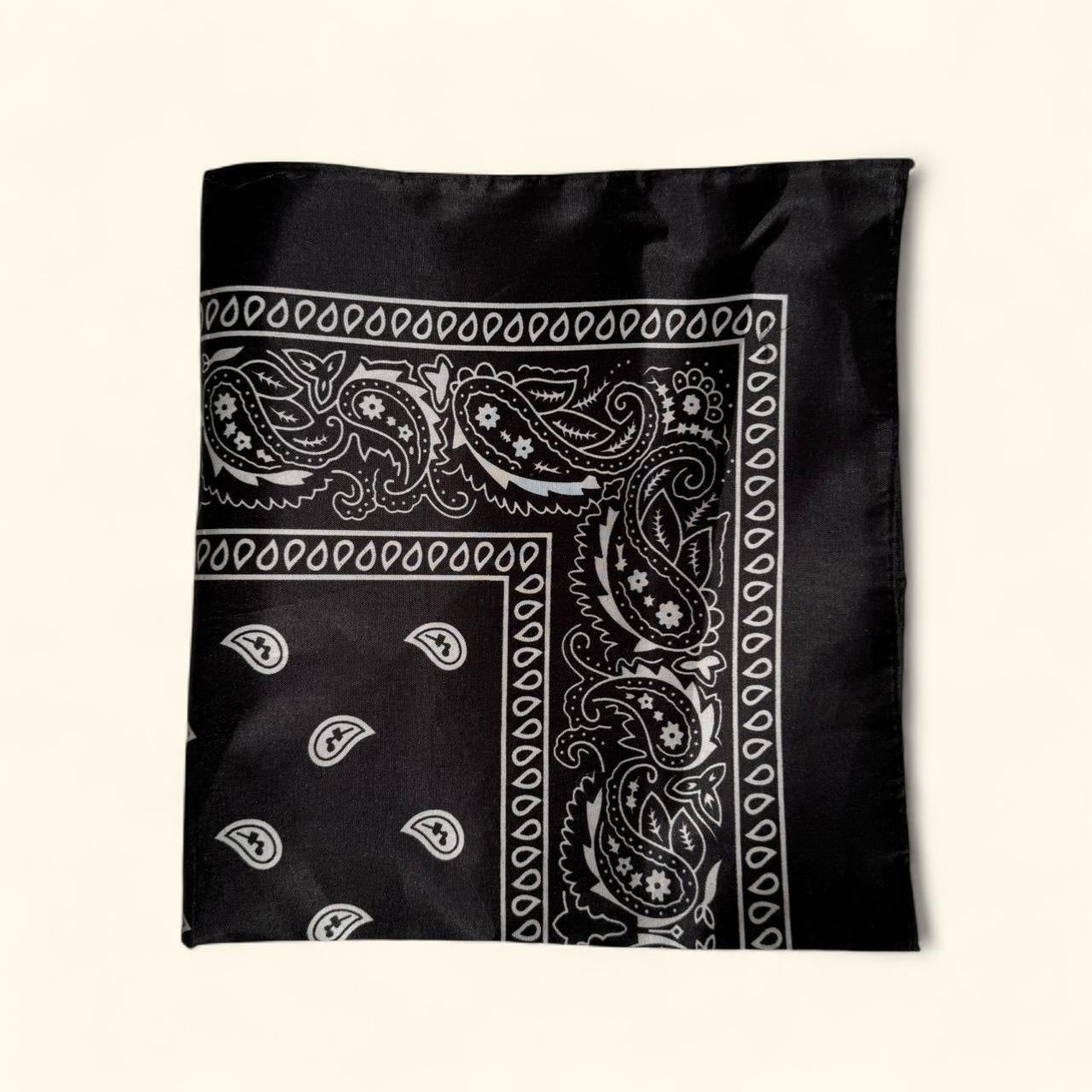 Western paisley bandana scarf in black and white