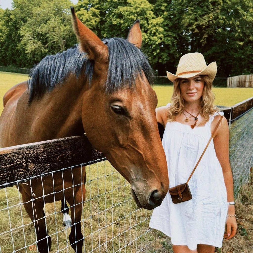 Straw Cowboy Hat with Strap in Cream and Brown